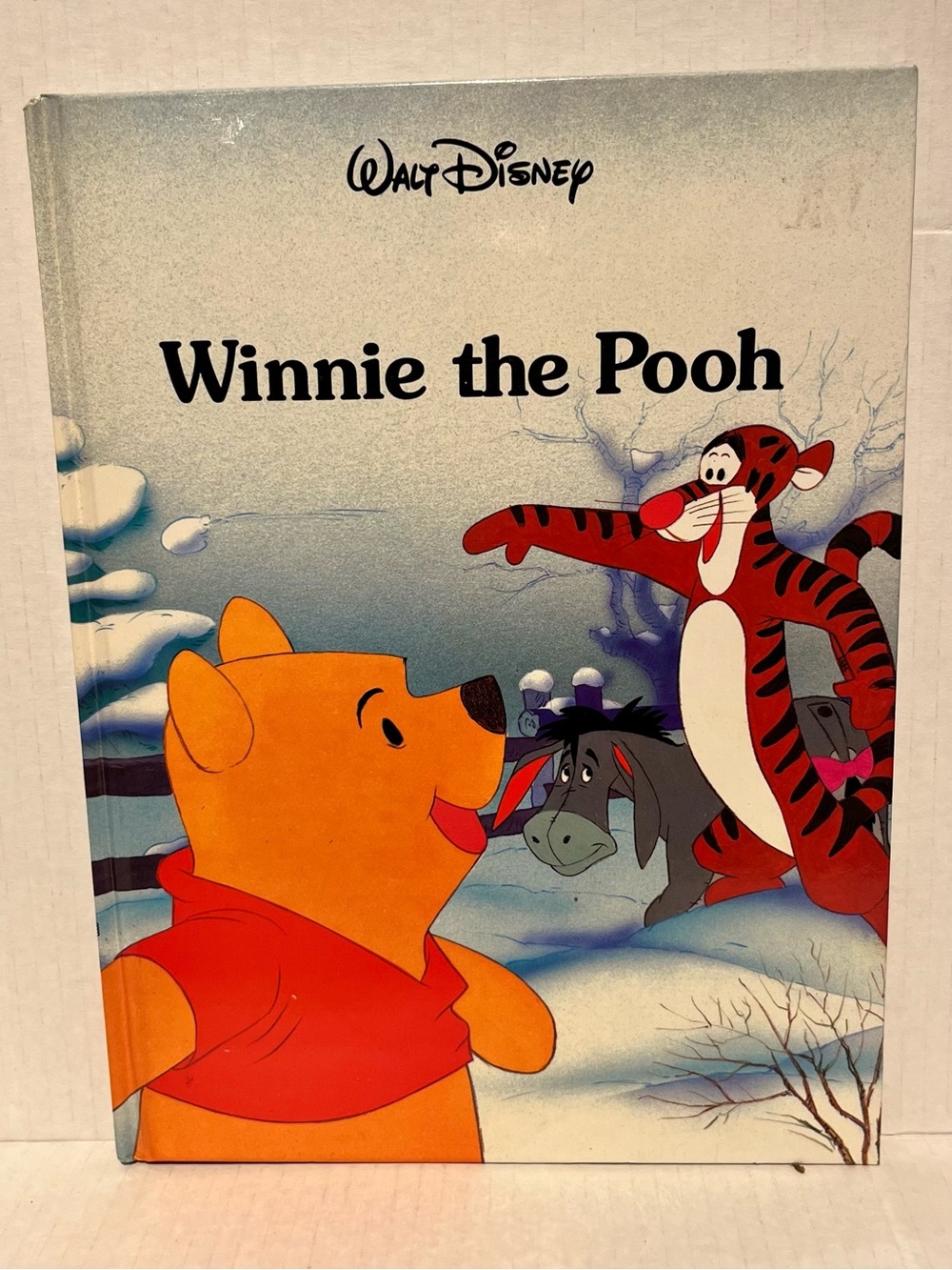 Vintage Hardcover edition of Walt Disney's Winnie the Pooh Disney Classic Series